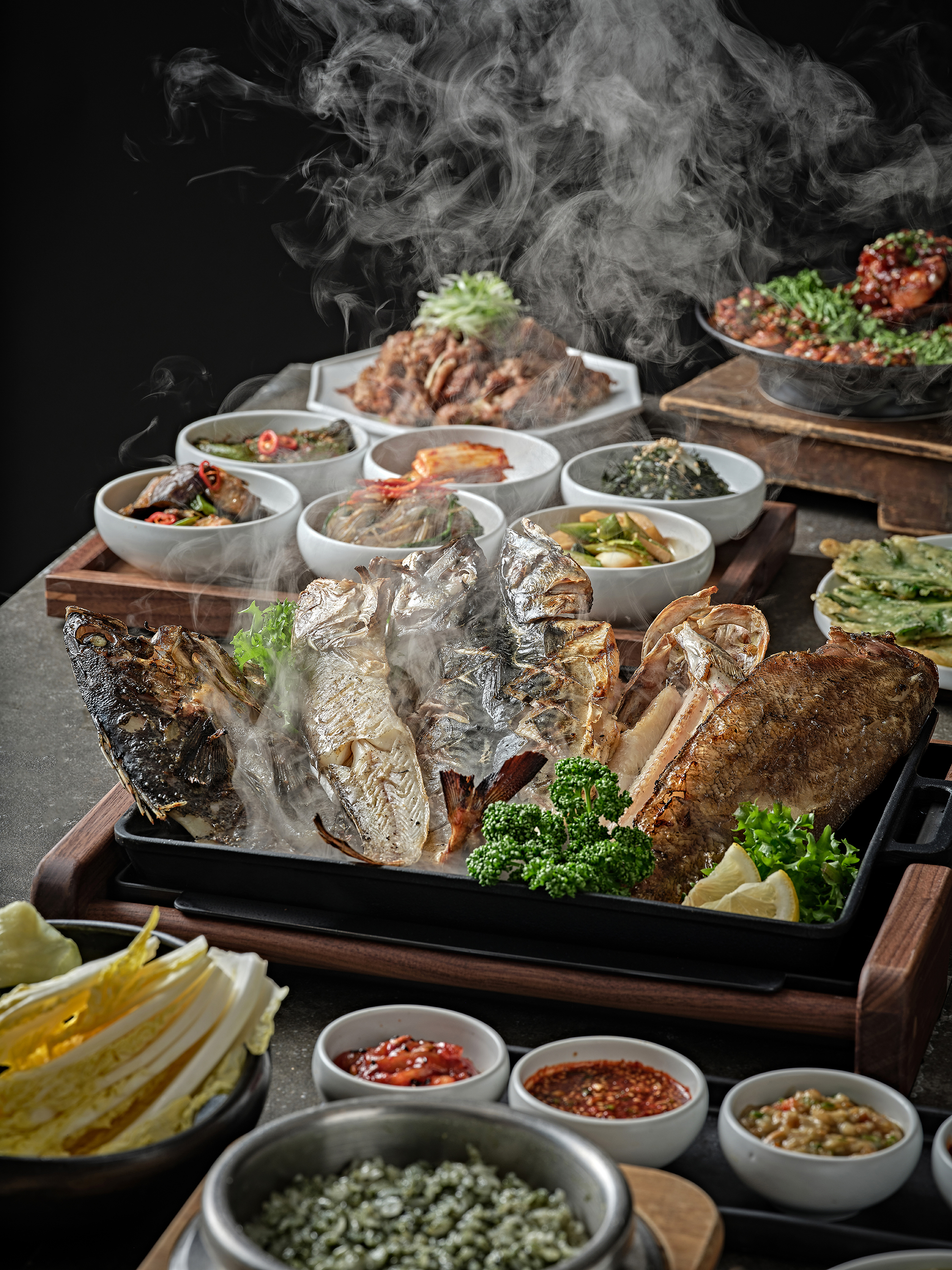 Charcoal-grilled bulgogi and fish set