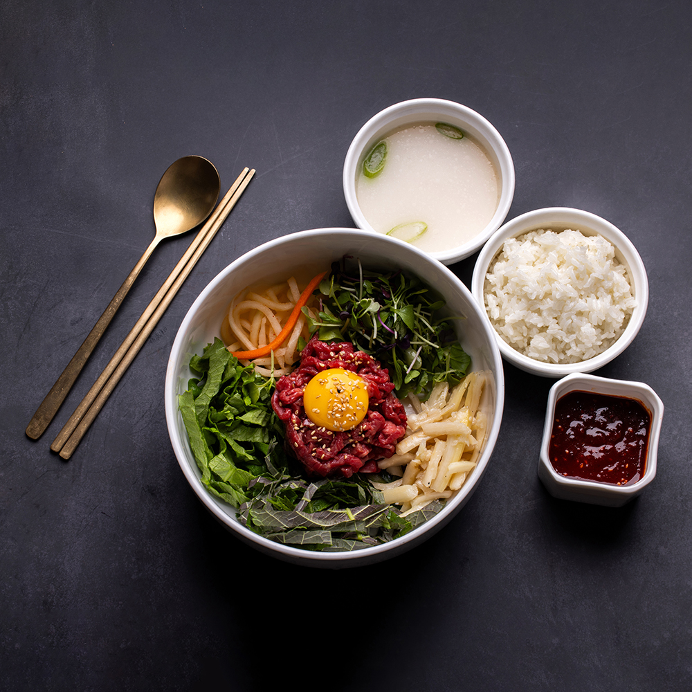 Raw-beef bibimbap
