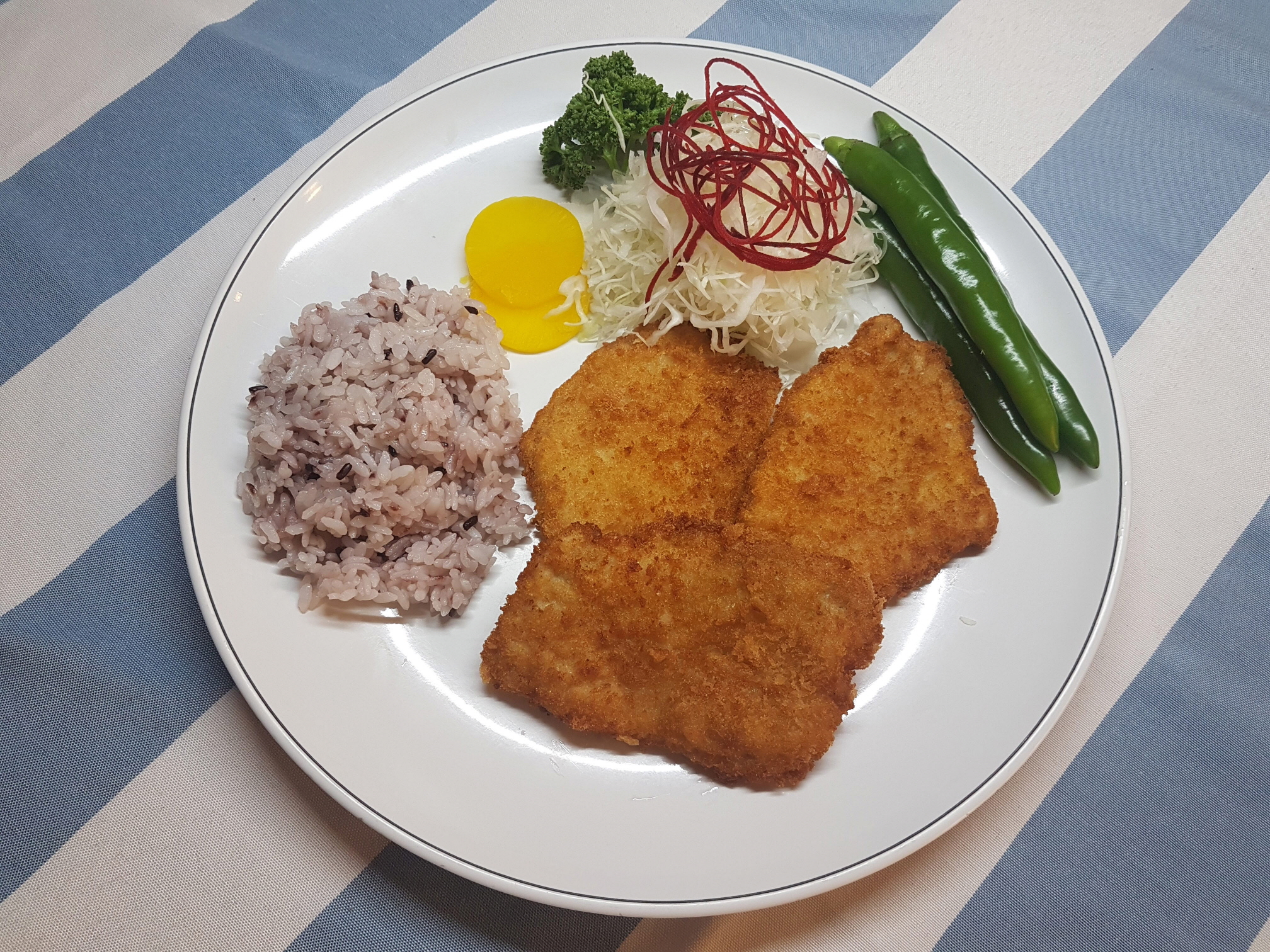 Classic pork cutlet