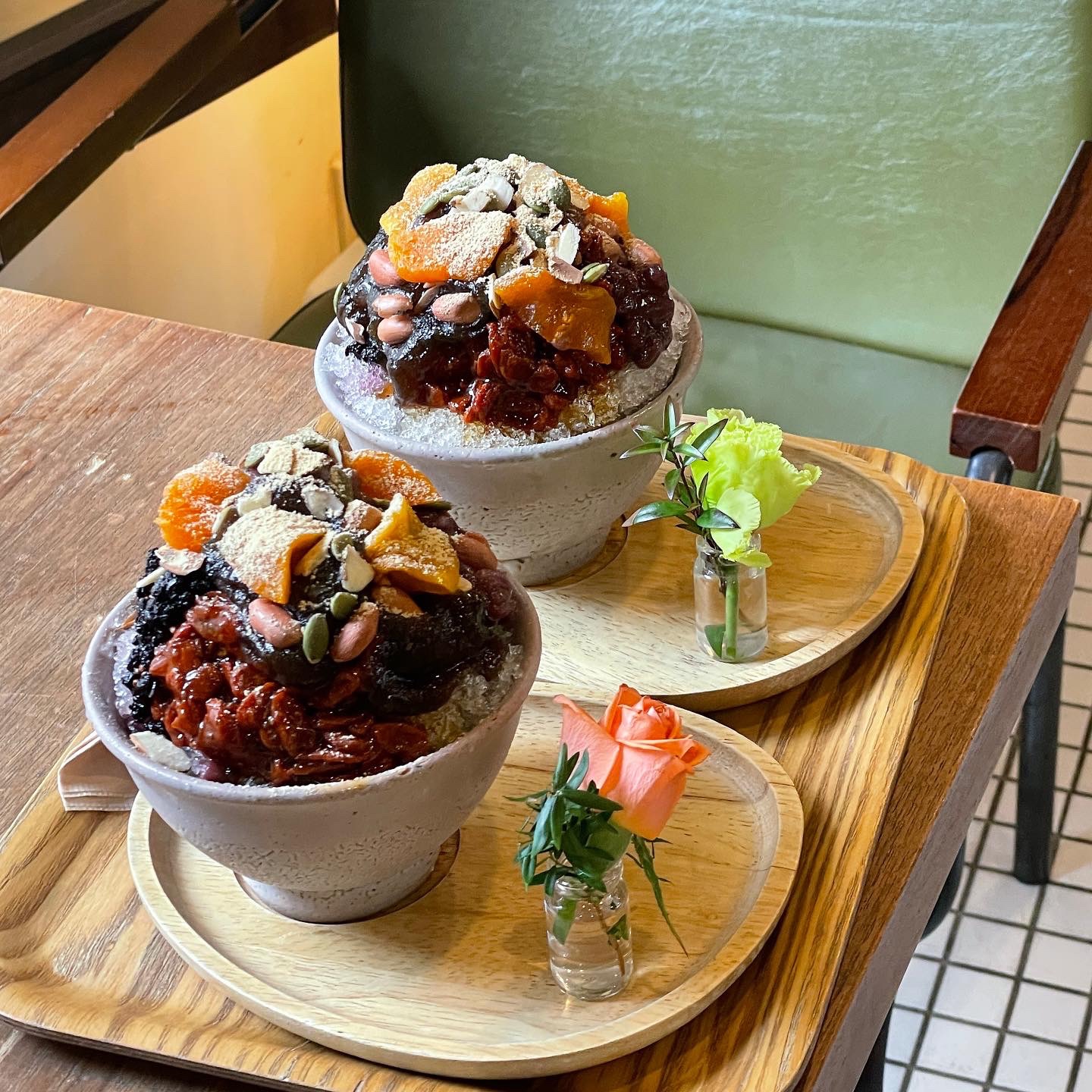 Tea and bingsu